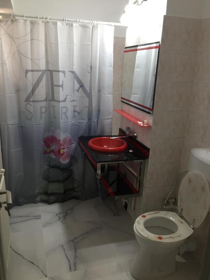 Ultracentral Zona Zero Apartament Bacau Luaran gambar